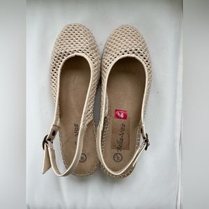 Bella Vita Crochet Espadrille Natural